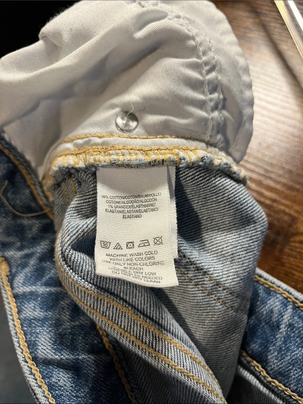 Free People Jeans Girlfiend‎ Straight Leg Raw Hem Medium Wash Size 26 Casual